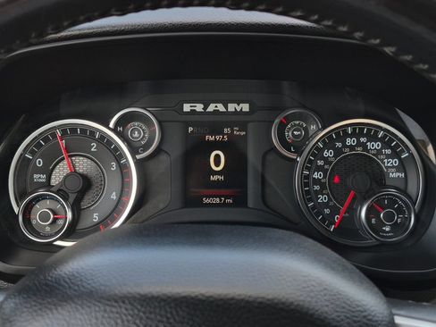 Used 2024 RAM 2500 Big Horn AWD/4WD image 19
