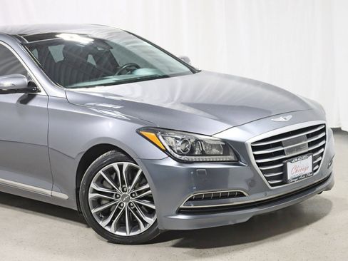 Used 2015 Hyundai Genesis 3.8 w/ Option Group 03 image 3