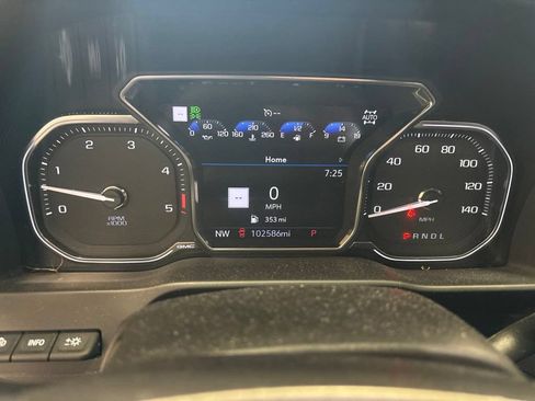 Used 2021 GMC Sierra 2500 Denali w/ Denali Ultimate Package AWD/4WD image 4