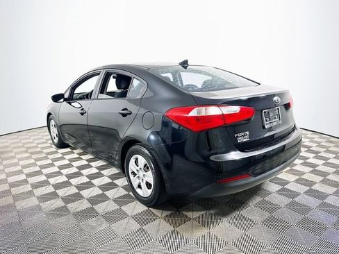 Used 2015 Kia Forte LX w/ Popular Package FWD image 5
