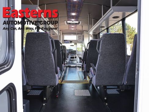 Used 2016 Ford E-450 and Econoline 450 Super Duty w/ Shuttle Bus Prep Package RWD image 7