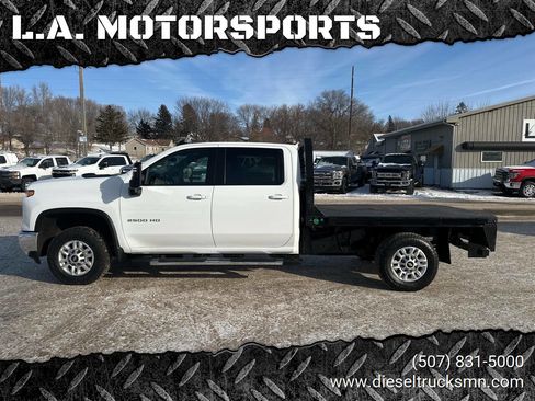 Used 2024 Chevrolet Silverado 2500 LT w/ Convenience Package image 1