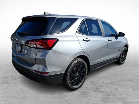 Certified 2023 Chevrolet Equinox LS w/ LS Convenience Package image 7