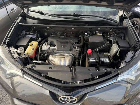 Used 2016 Toyota RAV4 XLE image 24