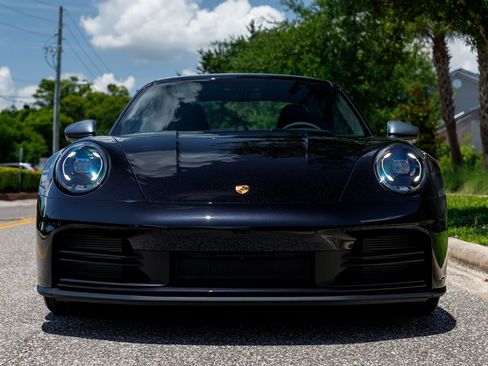 Used 2026 Porsche 911 Carrera T RWD image 12
