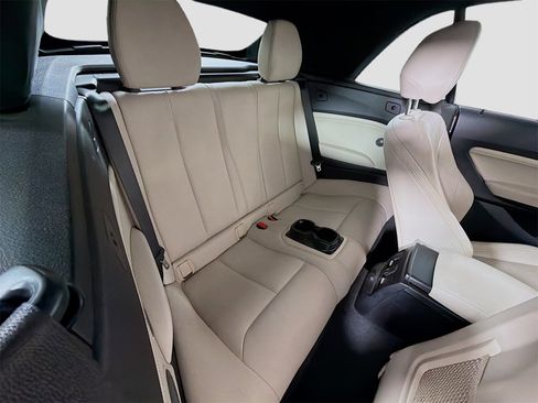 Used 2017 BMW M240i xDrive Convertible image 32