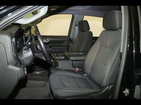 Used 2022 Chevrolet Silverado 1500 LT w/ Z71 Off-Road Package image 25