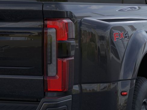 New 2026 Ford F350 Platinum w/ FX4 Off-Road Package AWD/4WD image 21