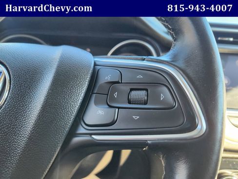 Used 2020 Buick Encore GX Select image 18