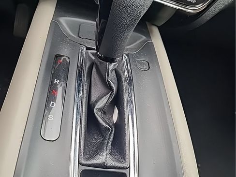 Used 2016 Honda HR-V EX image 13