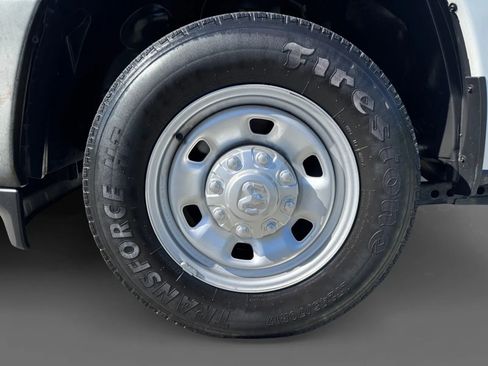 Used 2022 RAM 2500 Tradesman RWD image 27