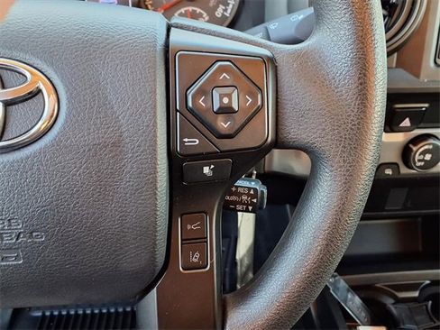 Used 2019 Toyota Tacoma SR image 13