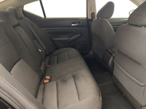 Used 2019 Nissan Altima 2.5 S FWD image 19