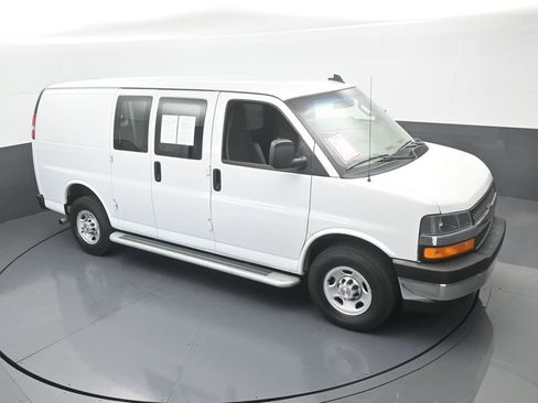 Used 2024 Chevrolet Express 2500 w/ Driver Convenience Package image 44