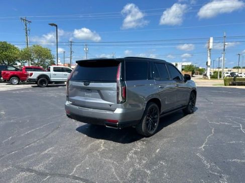 Used 2021 Cadillac Escalade Sport w/ Driver Assist Tech Package AWD/4WD image 6