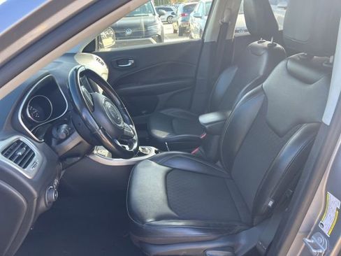 Used 2020 Jeep Compass Latitude image 7