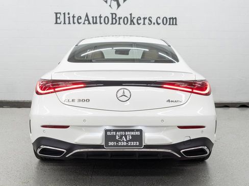 Used 2025 Mercedes-Benz CLE 300 4MATIC Coupe image 3