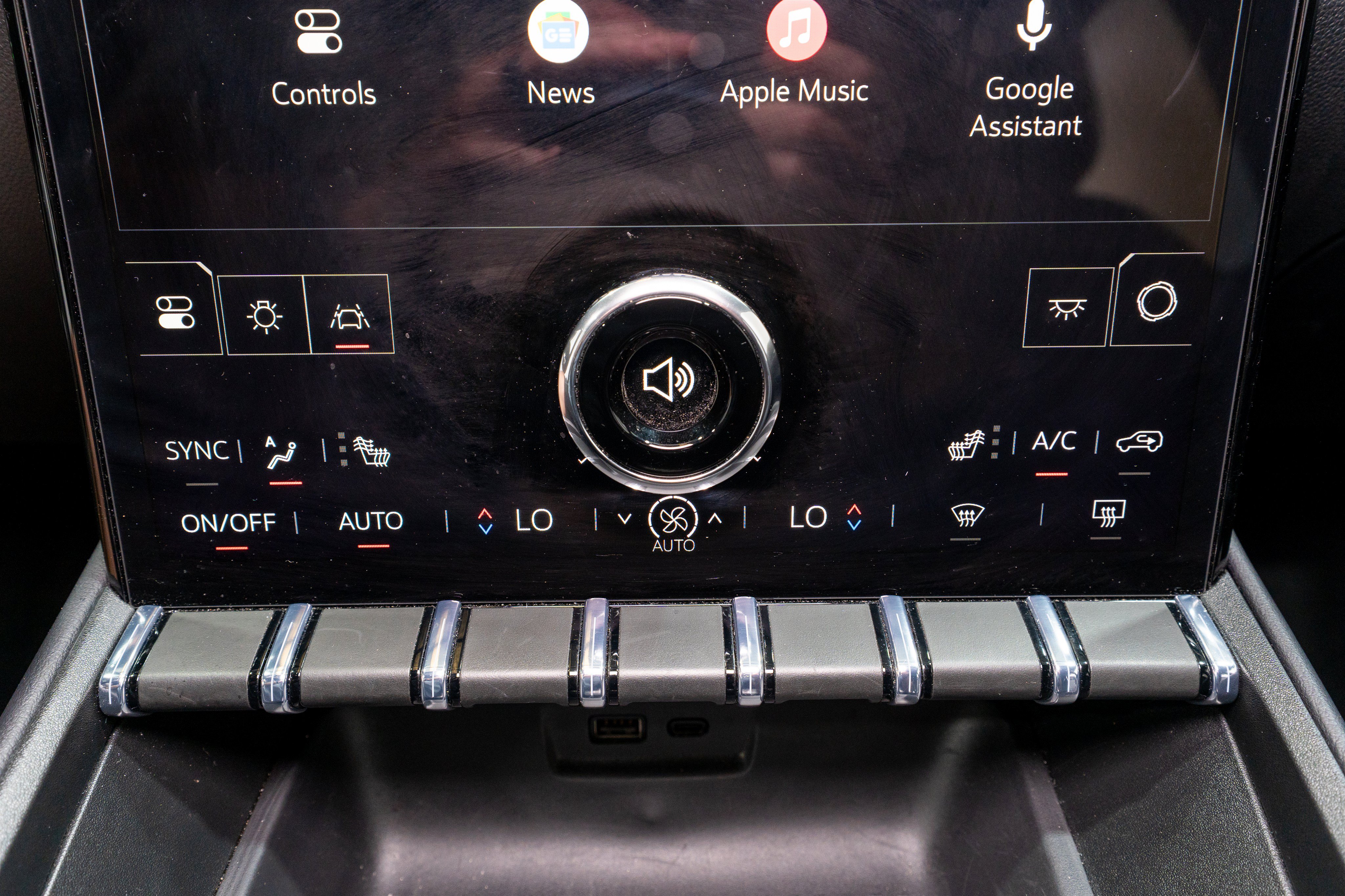 Used 2026 GMC Terrain Elevation w/ Elevation Premium Package FWD image 20