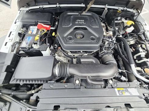 Used 2018 Jeep Wrangler Unlimited Sport image 22