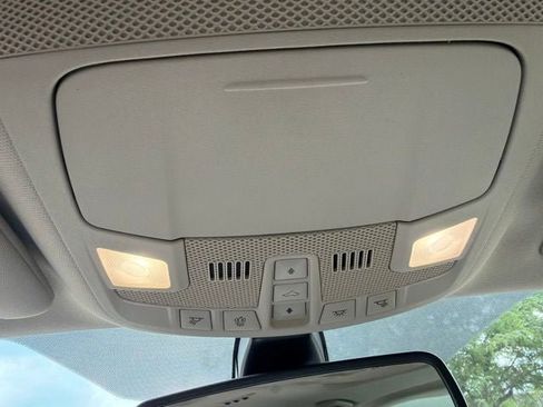 Used 2017 Ford Fusion Platinum FWD image 16