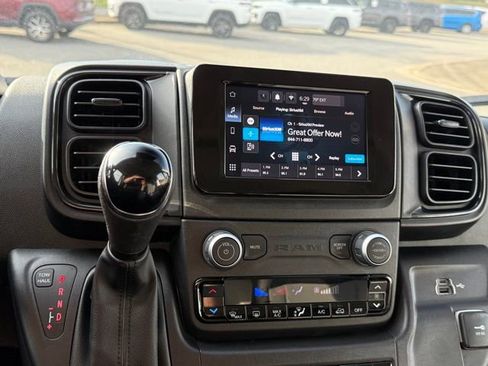 Used 2025 RAM ProMaster 2500 w/ Convenience Group FWD image 18
