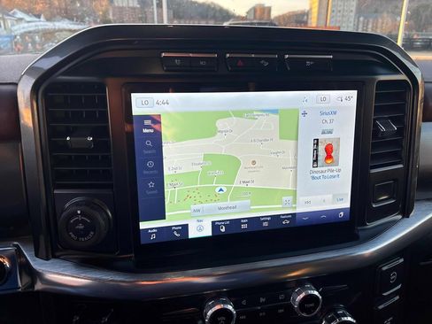 Used 2022 Ford F150 Lariat w/ Max Trailer Tow Package image 21