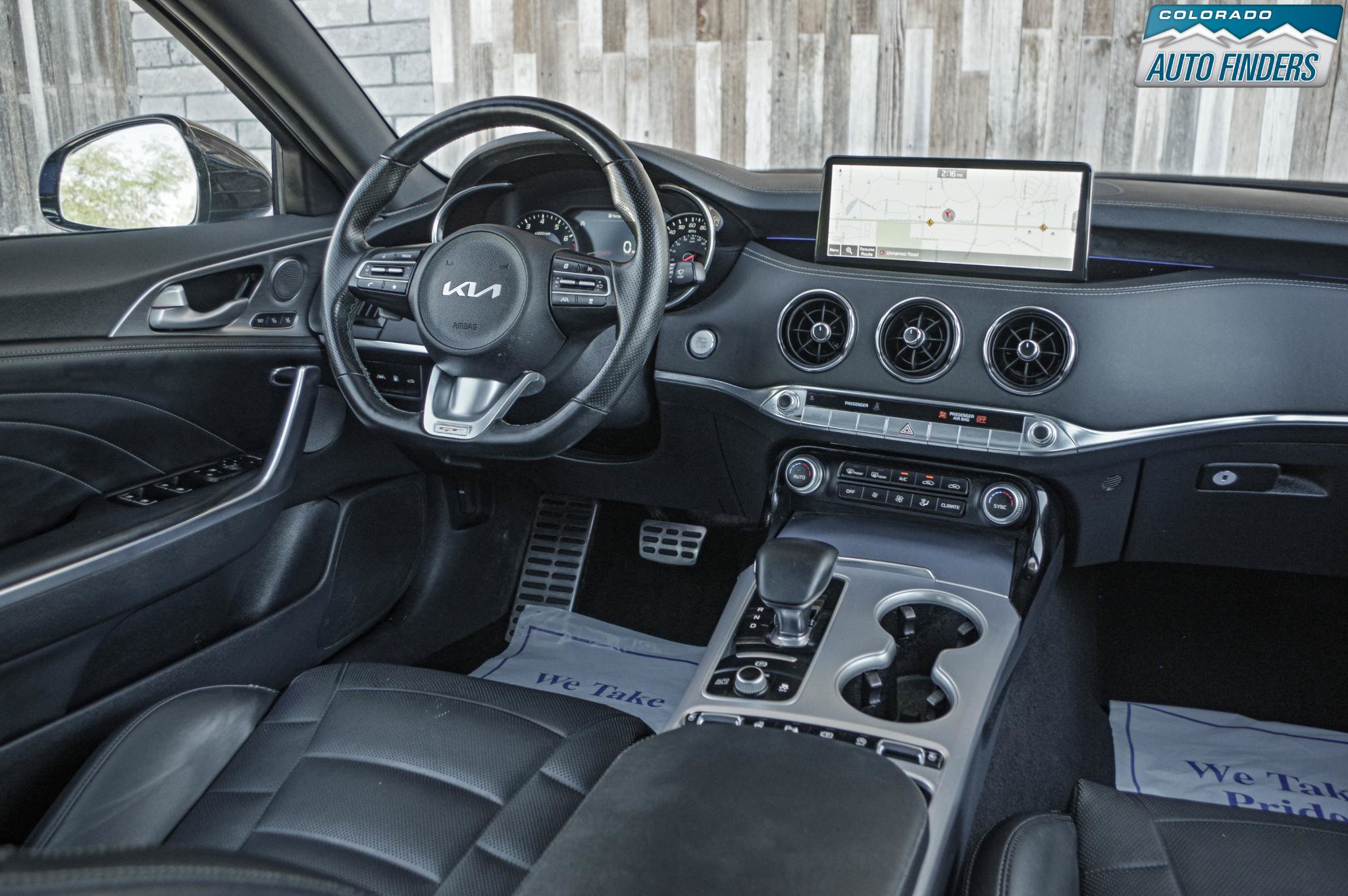 Used 2022 Kia Stinger GT2 AWD/4WD image 16