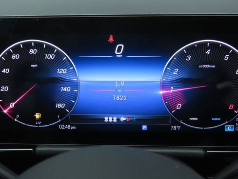 Certified 2025 Mercedes-Benz GLA 250 image 34