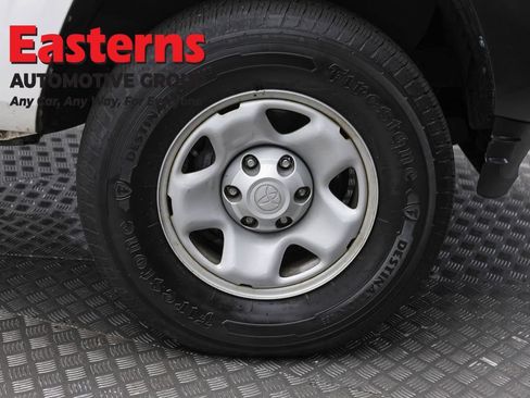 Used 2023 Toyota Tacoma SR RWD image 29
