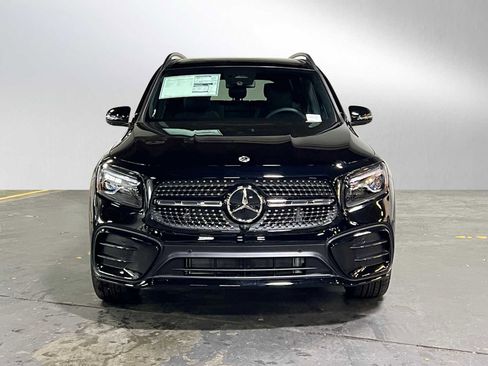 New 2026 Mercedes-Benz GLB 250 4MATIC image 8