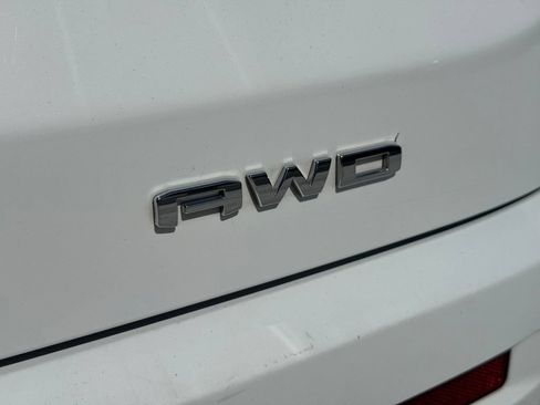 Used 2023 GMC Acadia Denali AWD/4WD image 16