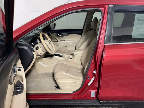 Used 2015 Nissan Rogue SL w/ SL Premium Package image 17
