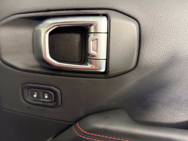 Used 2024 Jeep Wrangler Unlimited Rubicon 392 AWD/4WD image 32