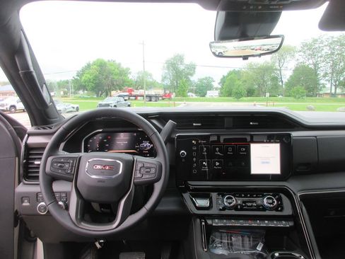New 2026 GMC Sierra 2500 AT4X w/ AT4X AEV Edition AWD/4WD image 17
