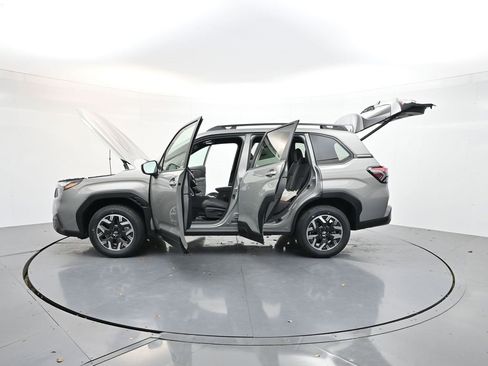 New 2026 Subaru Forester Premium image 36