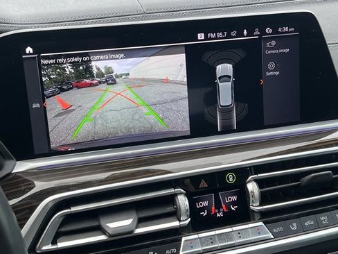 Used 2020 BMW X5 xDrive40i w/ Premium Package image 19