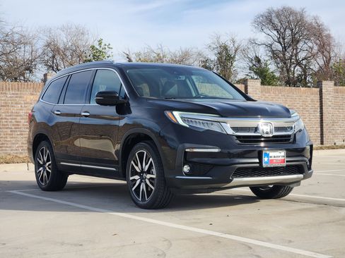 Used 2021 Honda Pilot Touring image 4