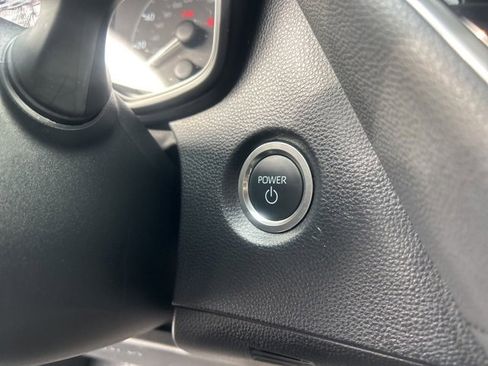 Used 2025 Toyota Corolla SE image 23