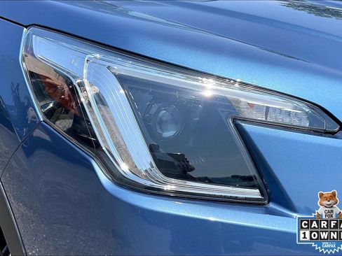 Certified 2023 Subaru Forester Premium AWD/4WD image 28