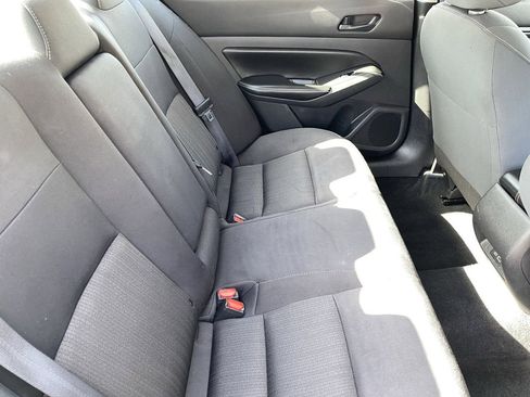 Certified 2024 Nissan Altima 2.5 SV FWD image 12