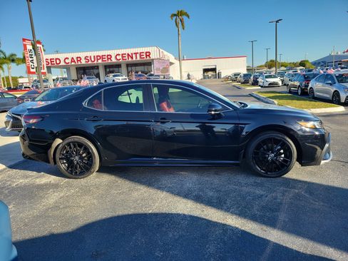 Used 2024 Toyota Camry XSE image 13