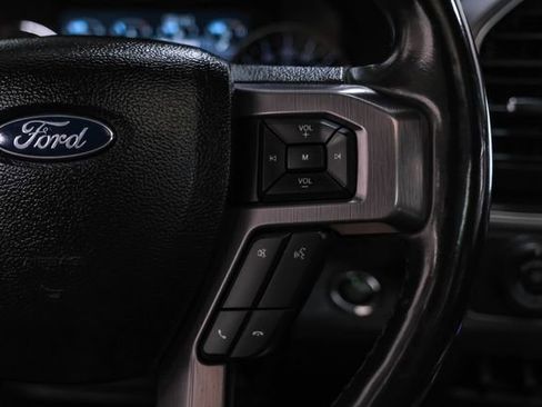 Used 2018 Ford Expedition Max Platinum image 16