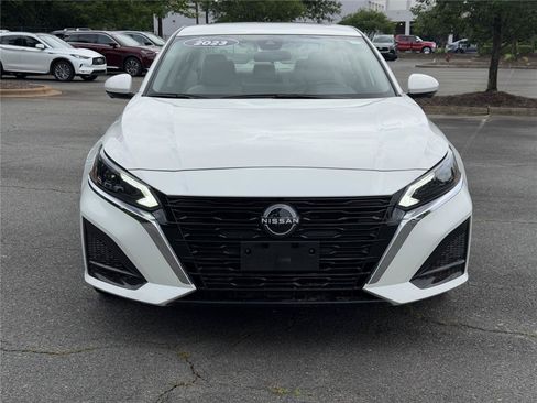 Used 2023 Nissan Altima 2.5 SL AWD/4WD image 32
