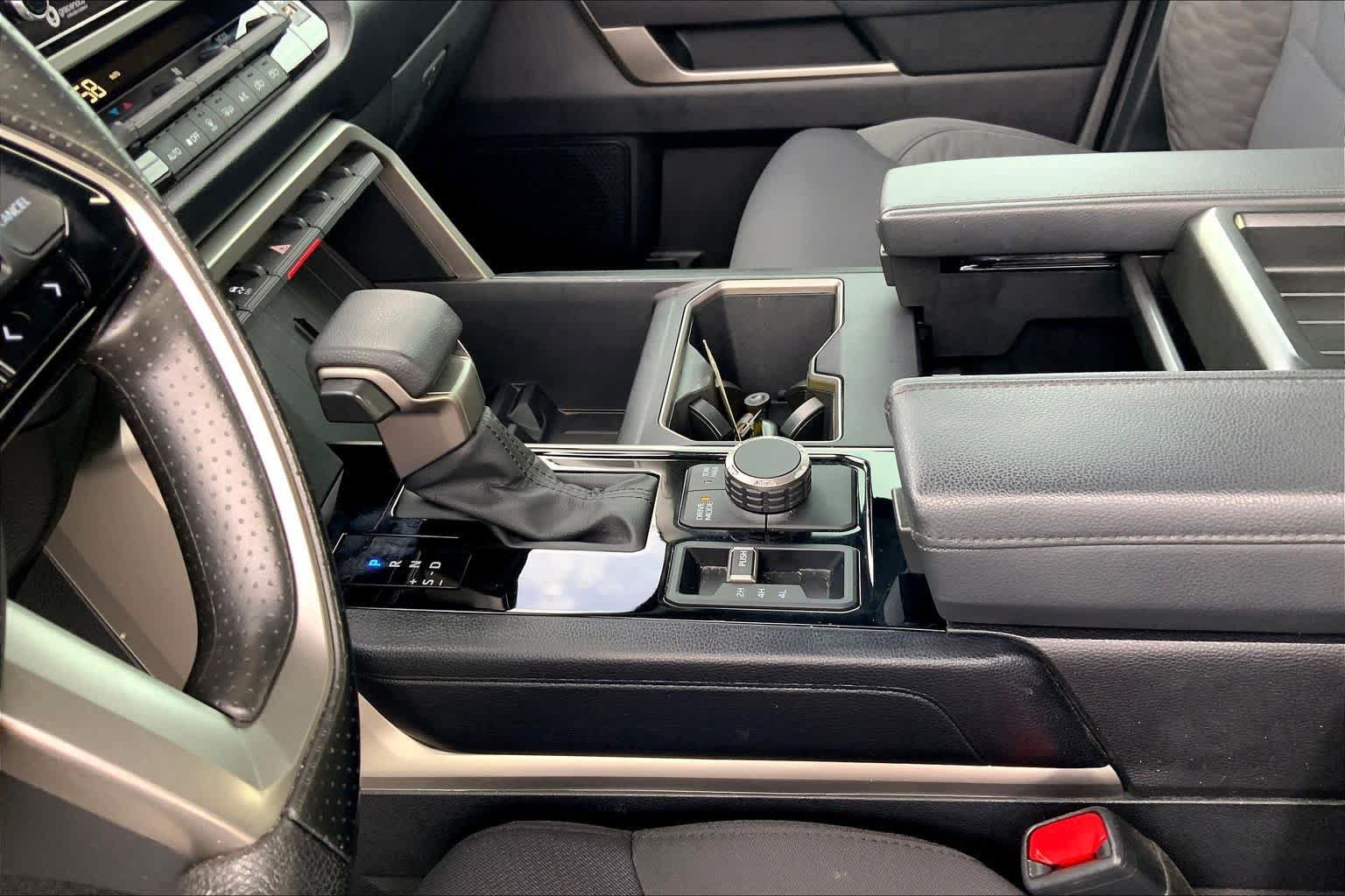 Used 2024 Toyota Tundra SR5 AWD/4WD image 17