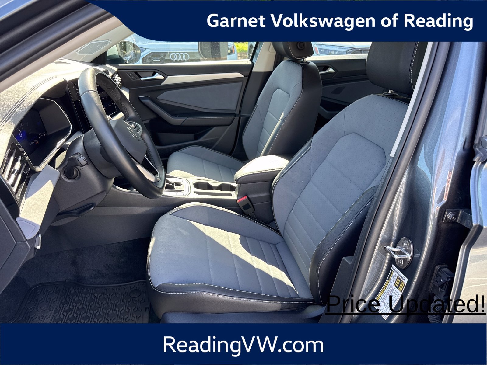Certified 2025 Volkswagen Jetta SE FWD image 9