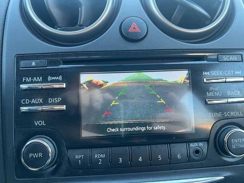 Used 2014 Nissan Rogue S w/ Convenience Package FWD image 11