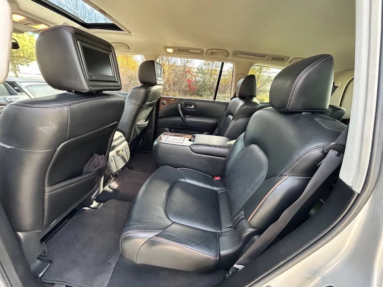 Used 2017 Nissan Armada Platinum w/ Captain Seat Package RWD image 13