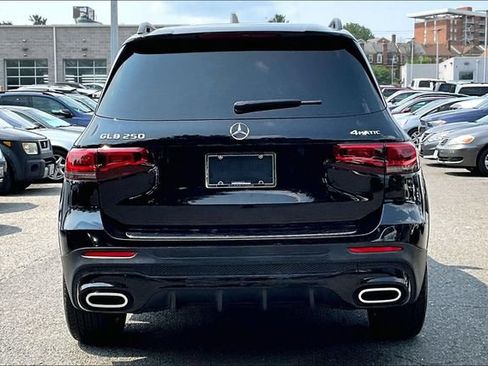 Certified 2023 Mercedes-Benz GLB 250 4MATIC w/ AMG Line image 3