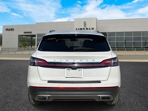 Certified 2023 Lincoln Nautilus Reserve w/ Equipment Group 201A image 4