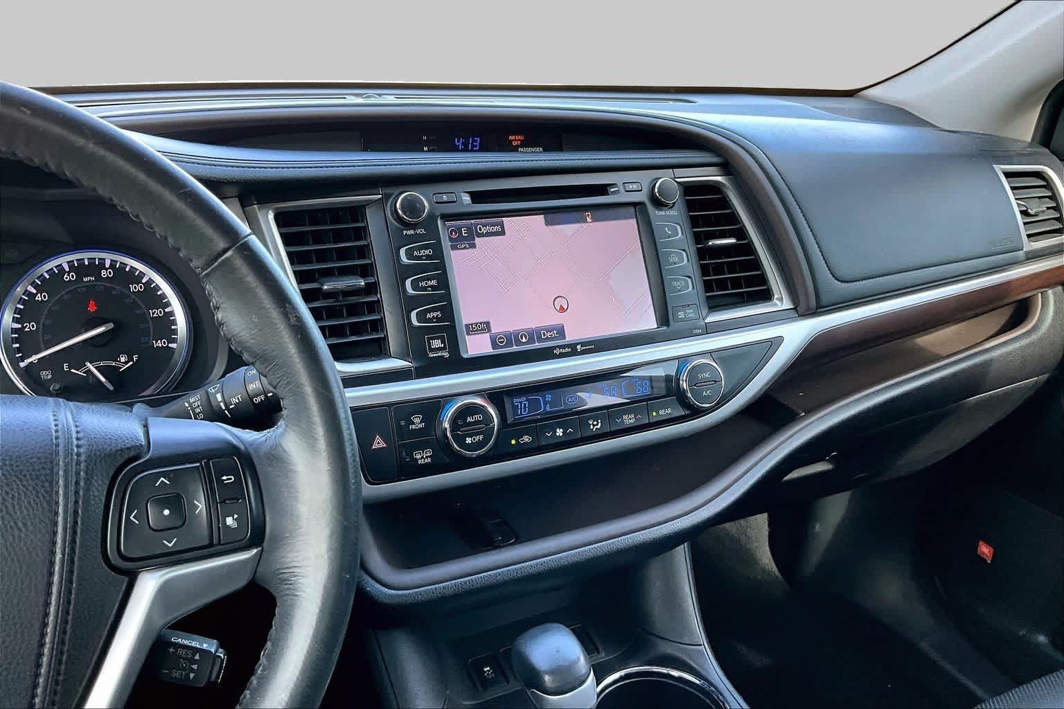 Used 2015 Toyota Highlander Limited FWD image 7